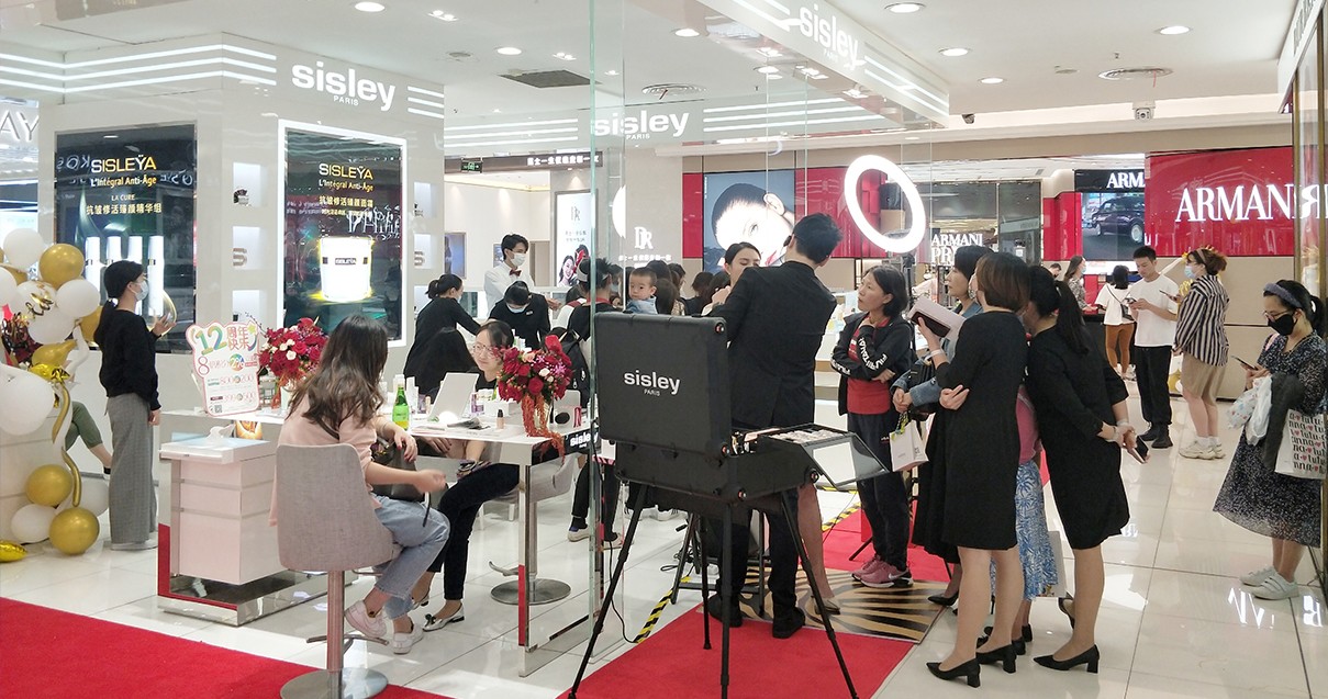 昆明新宝GG百货