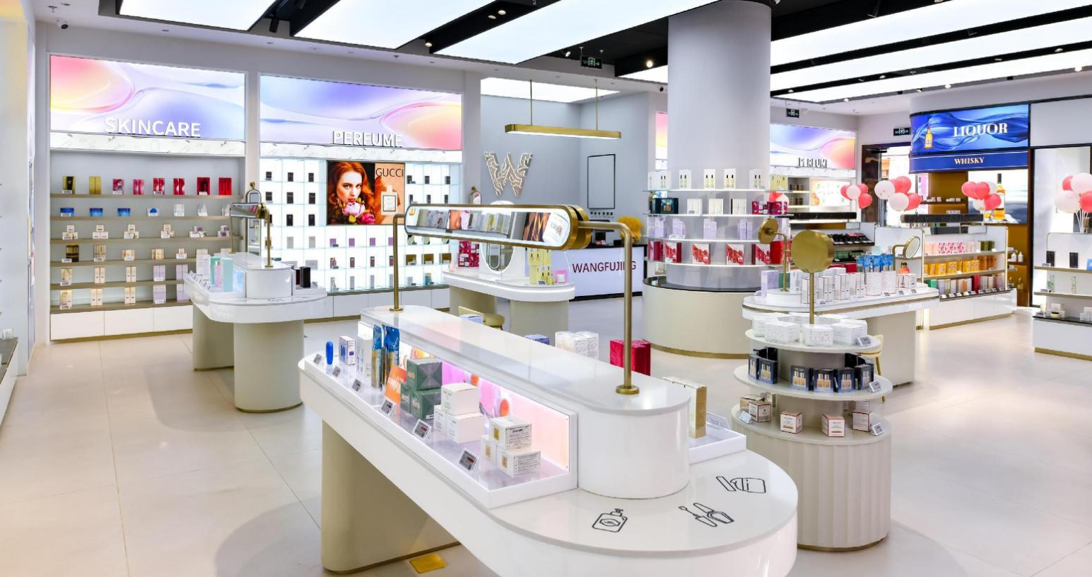 新宝GG全球购跨境体验店北京燕莎奥莱店